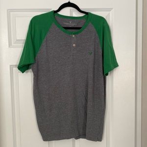 Green/Gray American Eagle T-Shirt